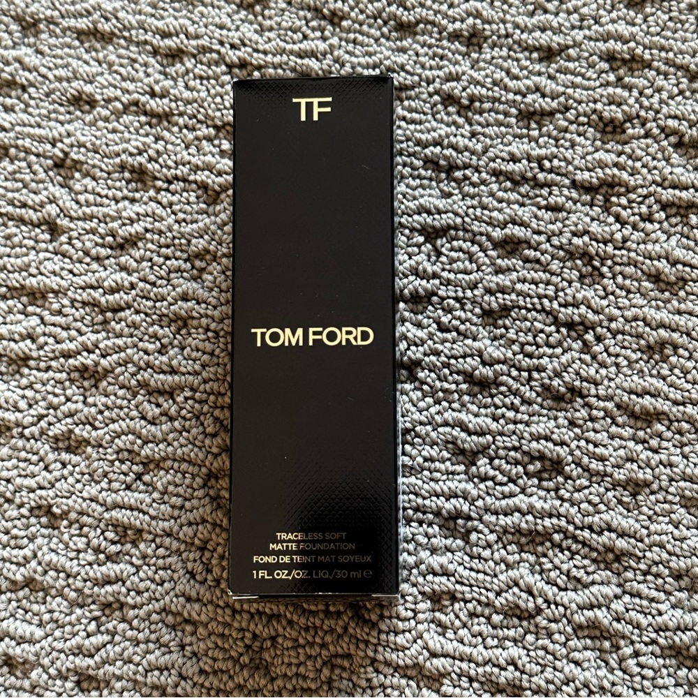 [NEW] TOM FORD Traceless Soft Matte Foundation